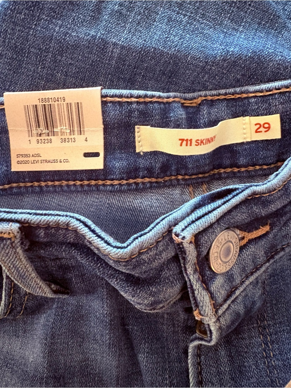 Levi’s 711 Skinny Jeans 8 Medium 29x30 Distressed Ripped New Blue Denim Women’s - Picture 7 of 9